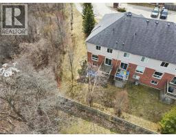 468 DOON SOUTH Drive UnitNo. 7 - 25