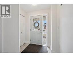 468 DOON SOUTH Drive UnitNo. 7 - 4