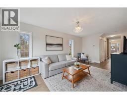 468 DOON SOUTH Drive UnitNo. 7 - 6