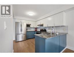 468 DOON SOUTH Drive UnitNo. 7 - 9