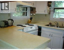 135 GLENFOREST Road - 13