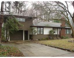 135 GLENFOREST Road - 2