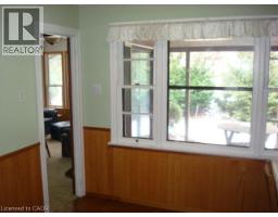 135 GLENFOREST Road - 20