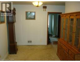 135 GLENFOREST Road - 22