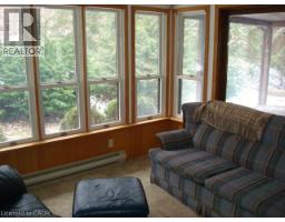 135 GLENFOREST Road - 24