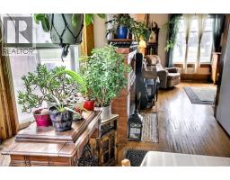 223 WATER Street N - 6