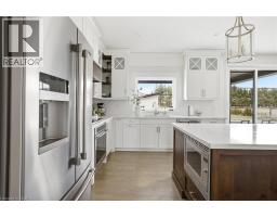 8476 IMPERIAL Road - 15