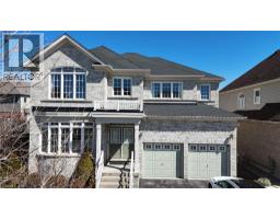 512 TERRINGTON Crescent - 1