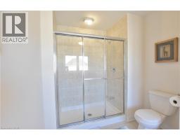 512 TERRINGTON Crescent - 33