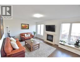 512 TERRINGTON Crescent - 5