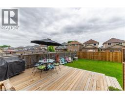 955 ZELLER Crescent - 23