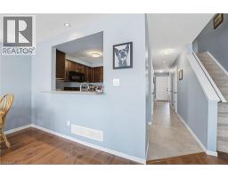 955 ZELLER Crescent - 6