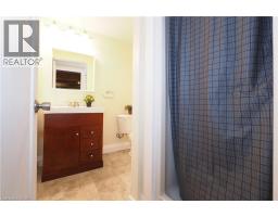 163 PINEGROVE Crescent - 21