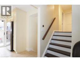 163 PINEGROVE Crescent - 23