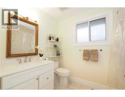 163 PINEGROVE Crescent - 27