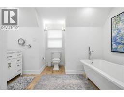 132 CHANCERY Drive - 32