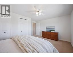 50 HOWE Drive UnitNo. 16B - 22