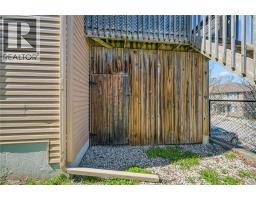 50 HOWE Drive UnitNo. 16B - 26