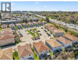 50 HOWE Drive UnitNo. 16B - 31