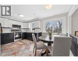 635 LAWRENCE Street - 12