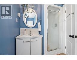 635 LAWRENCE Street - 17