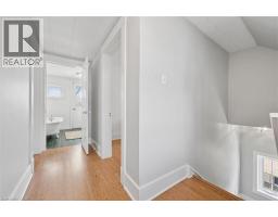 635 LAWRENCE Street - 20