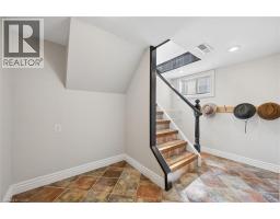 635 LAWRENCE Street - 28