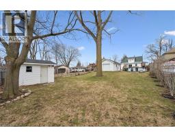 635 LAWRENCE Street - 39