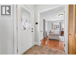 635 LAWRENCE Street - 6