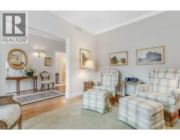 369 GEORGE Street N UnitNo. 2 - 6