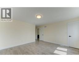 113 WALTER Street - 23