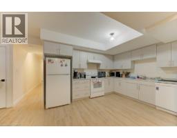 113 WALTER Street - 37