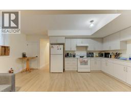 113 WALTER Street - 38