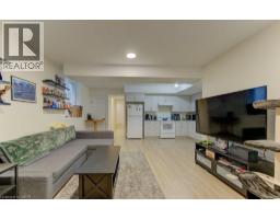 113 WALTER Street - 43