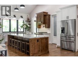 11 COCKSHUTT Road - 11