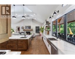 11 COCKSHUTT Road - 14