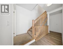 585 COLBORNE Street E UnitNo. 901 - 10