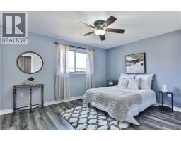 98 THOMAS Avenue - 22