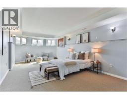 98 THOMAS Avenue - 37