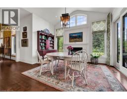 585 REGAL Place - 10