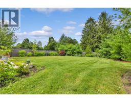 585 REGAL Place - 36