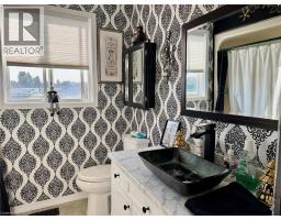 13 HAWTREY Road - 14