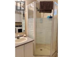 13 HAWTREY Road - 22