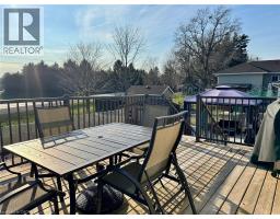 13 HAWTREY Road - 25