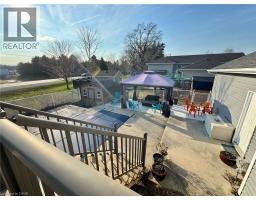 13 HAWTREY Road - 27