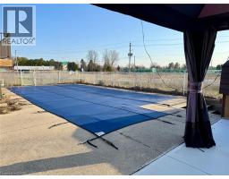 13 HAWTREY Road - 31