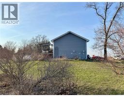 13 HAWTREY Road - 38