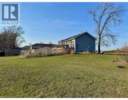 13 HAWTREY Road - 40