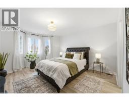 34 PORCHLIGHT Drive - 15