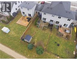 34 PORCHLIGHT Drive - 26